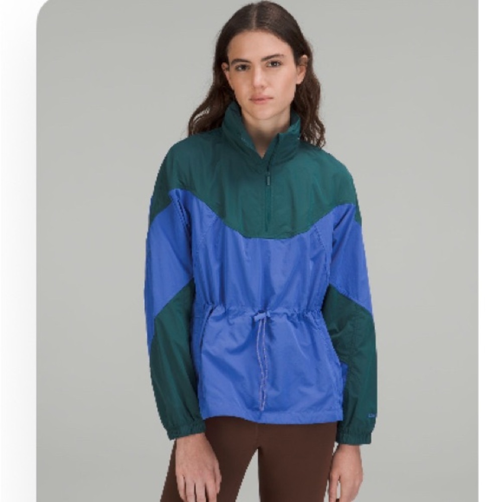 Lululemon Anorak Jacket in Evergreen size 6 NWT